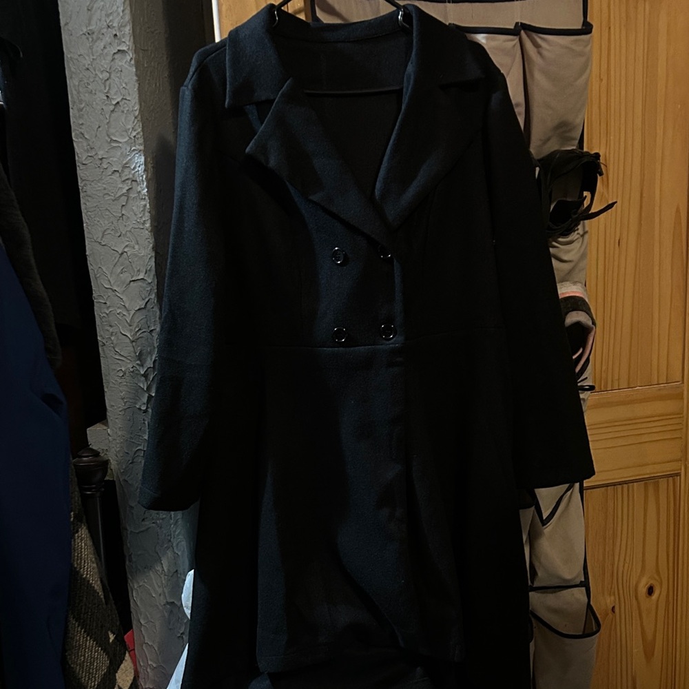 SHEIN Classic Black Trench Coat